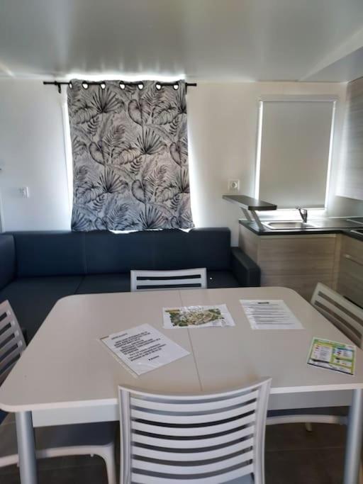 Calvi Mobil-Home Neuf Particulier Sur Camping 루미오 외부 사진